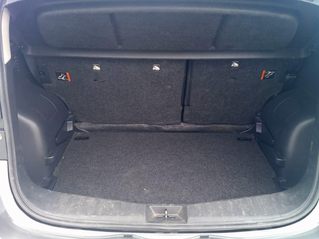 Nissan Versa Note S 2016