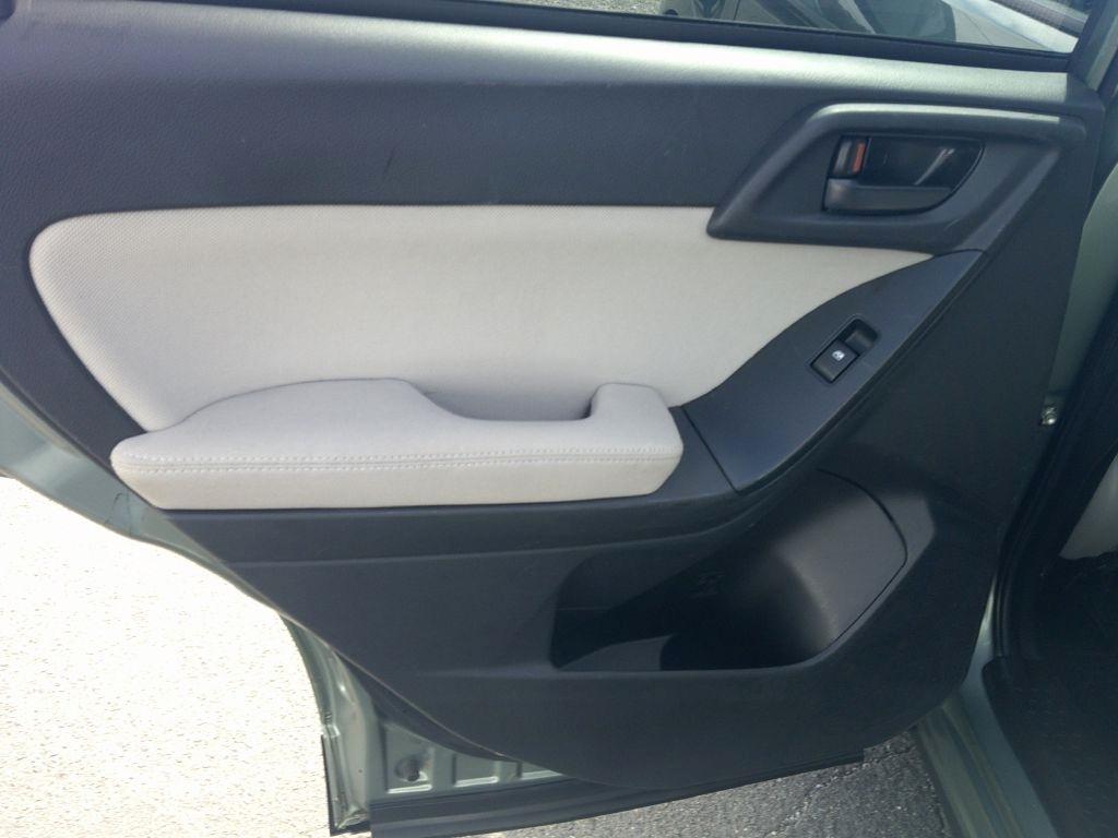 Subaru Forester 2.5i Premium 2014