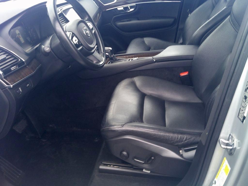 Volvo XC90 T6 Momentum AWD 2016