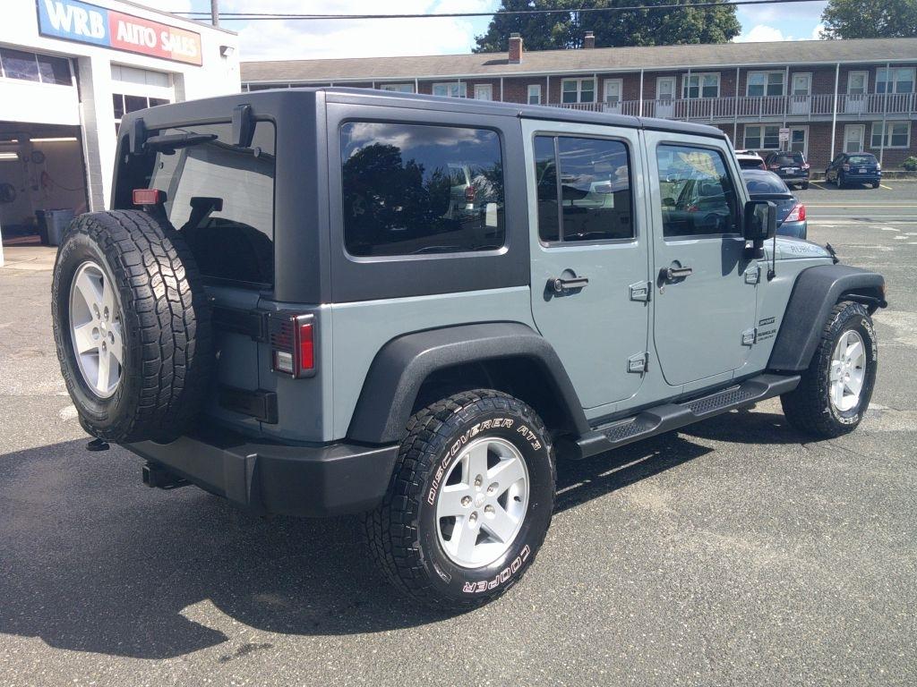 Jeep Wrangler Unlimited Sport 4WD 2015