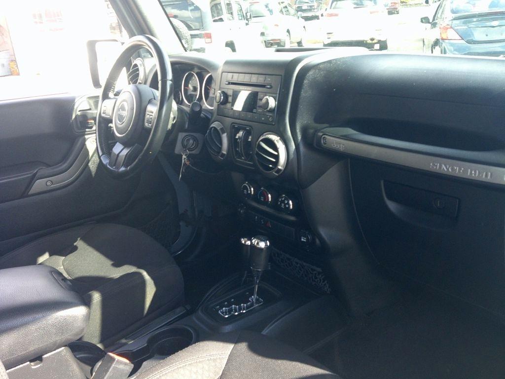 Jeep Wrangler Unlimited Sport 4WD 2015