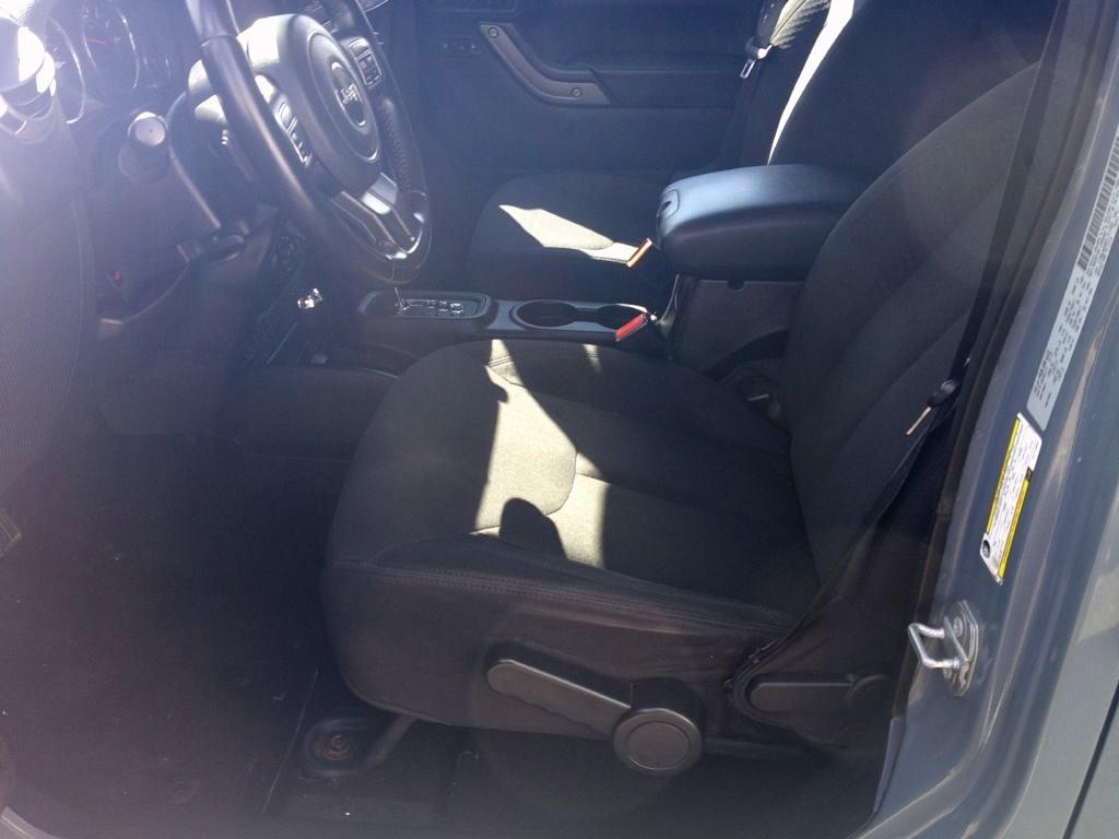 Jeep Wrangler Unlimited Sport 4WD 2015