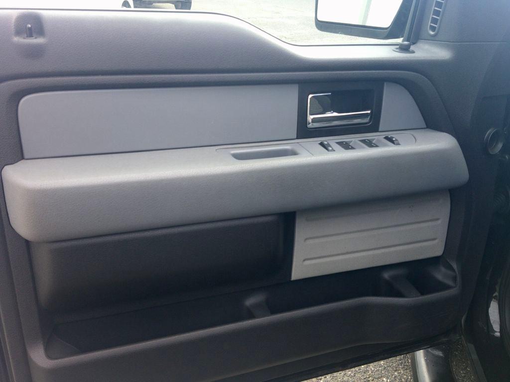 Ford F-150 XL SuperCab 8-ft. Bed 4WD 2014