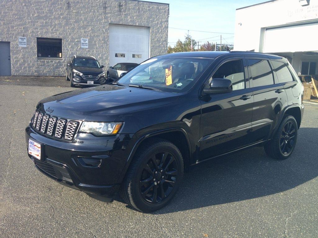 Jeep Grand Cherokee Laredo 4WD 2017