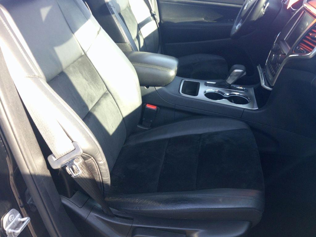 Jeep Grand Cherokee Laredo 4WD 2017