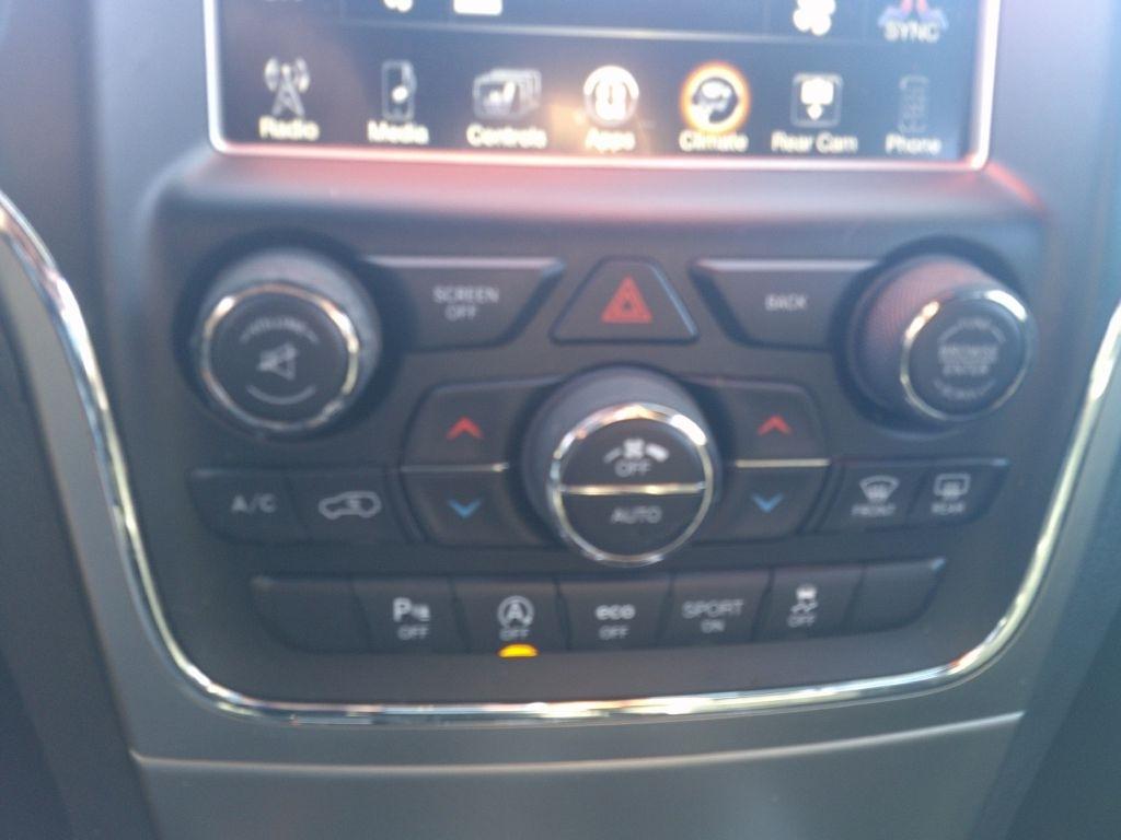 Jeep Grand Cherokee Laredo 4WD 2017