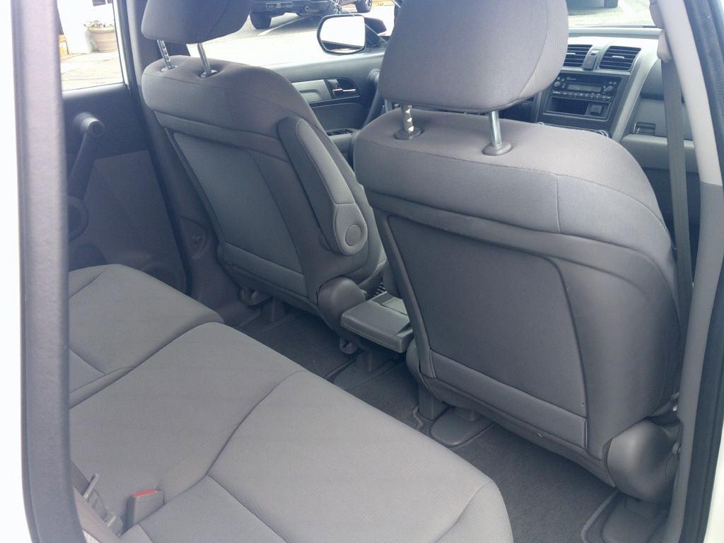 Honda CR-V LX 2WD 5-Speed AT 2010