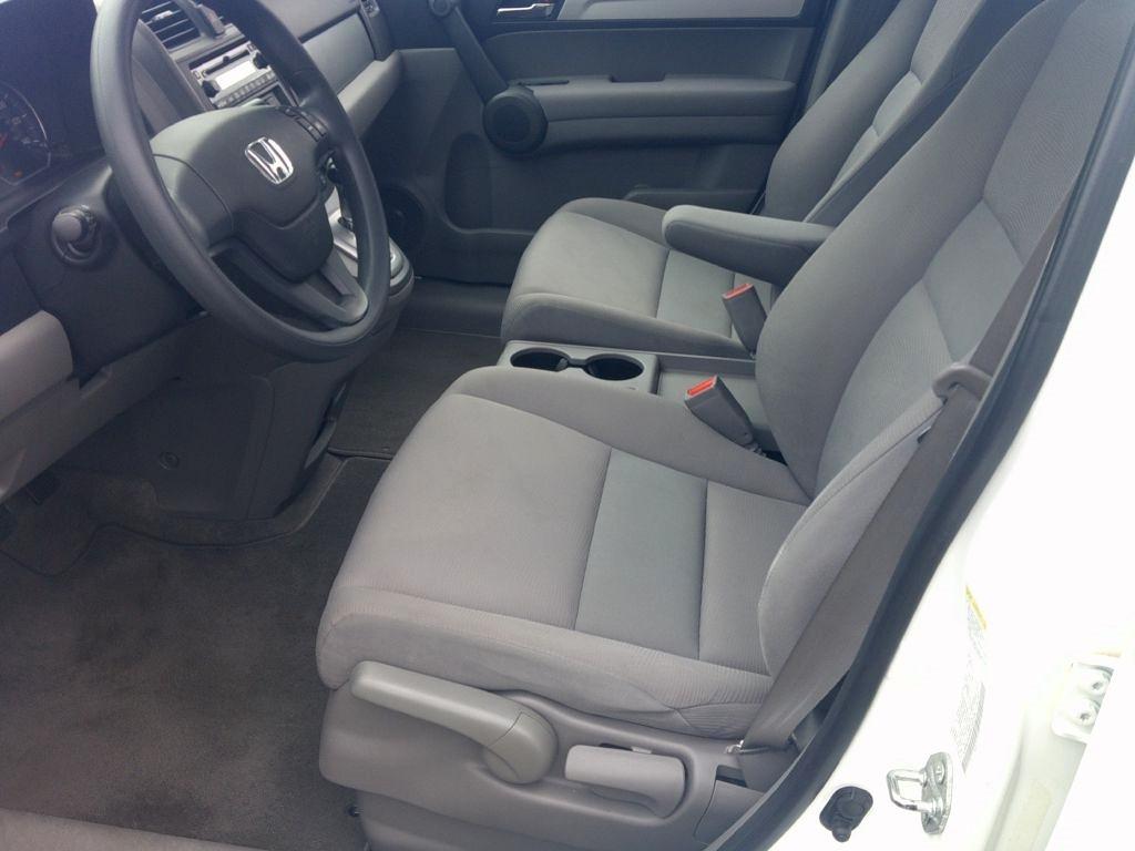 Honda CR-V LX 2WD 5-Speed AT 2010
