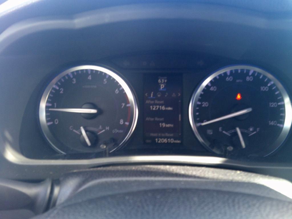 Toyota Highlander XLE FWD V6 2014