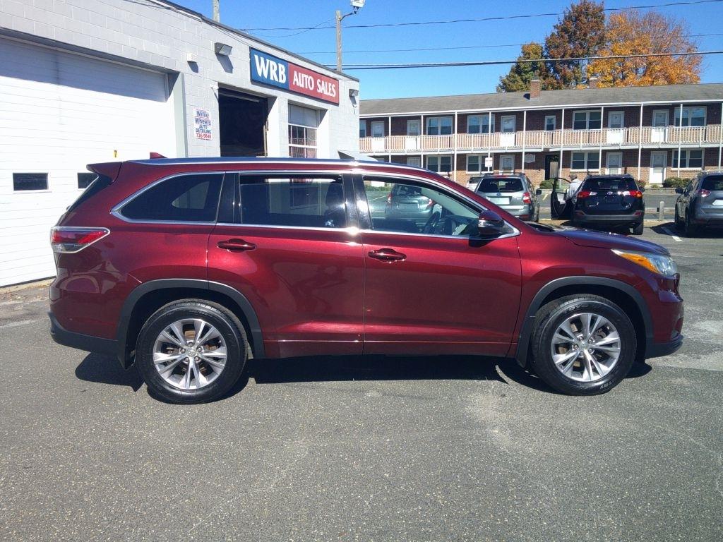 Toyota Highlander XLE AWD V6 2015