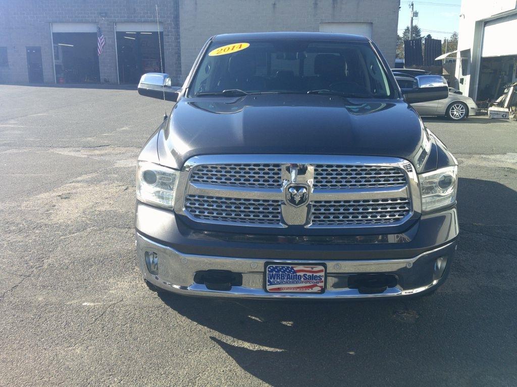 RAM 1500 Laramie Crew Cab SWB 4WD 2014