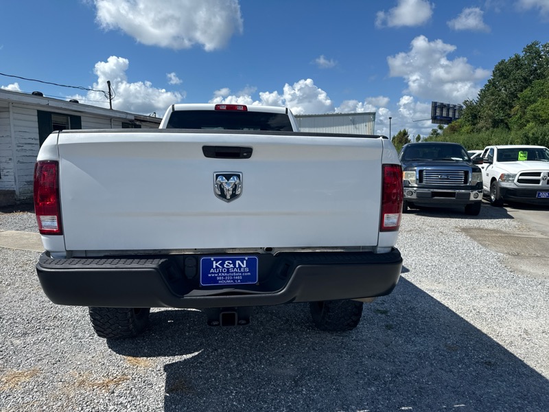 2017 Ram 2500 Tradesman photo 3