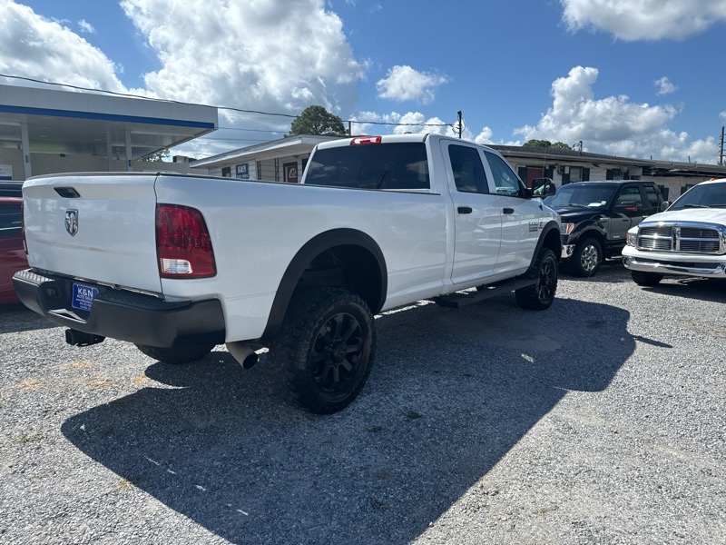 2017 Ram 2500 Tradesman photo 4