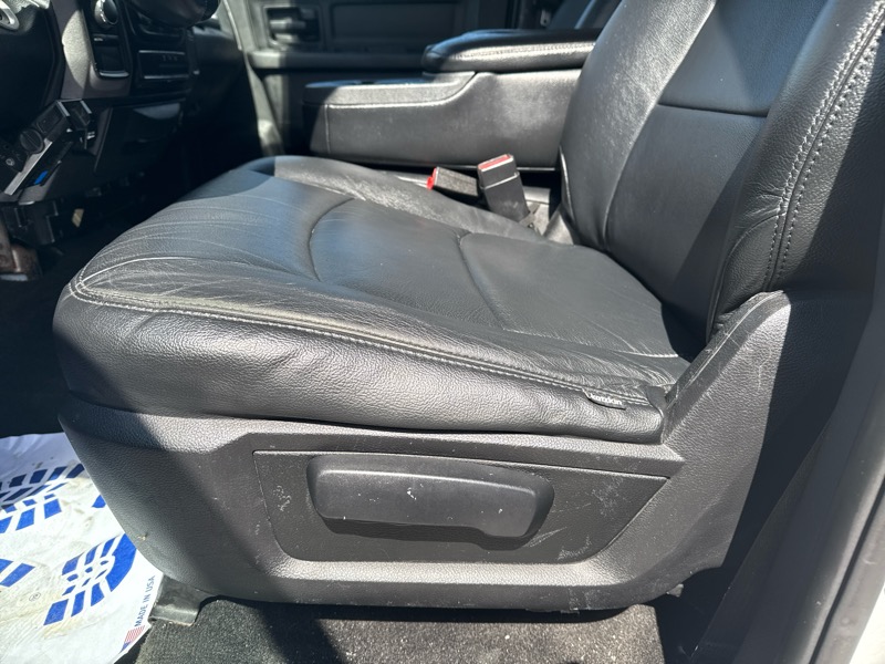 2017 Ram 2500 Tradesman photo 9