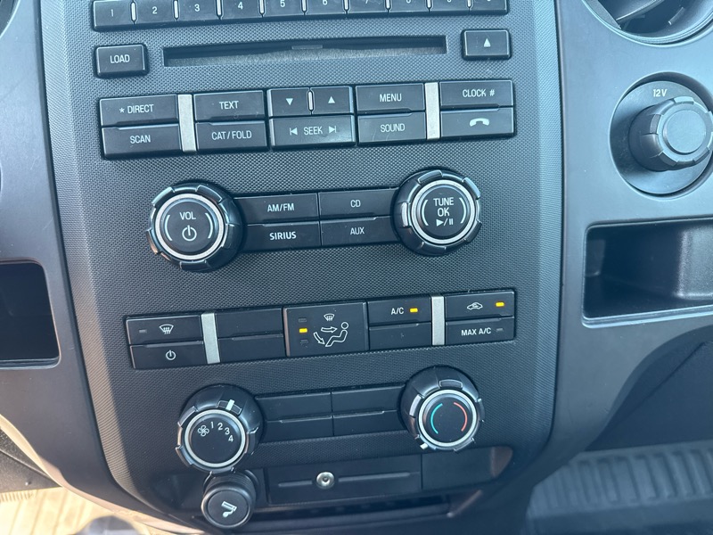 2012 Ford F-150 XL photo 11