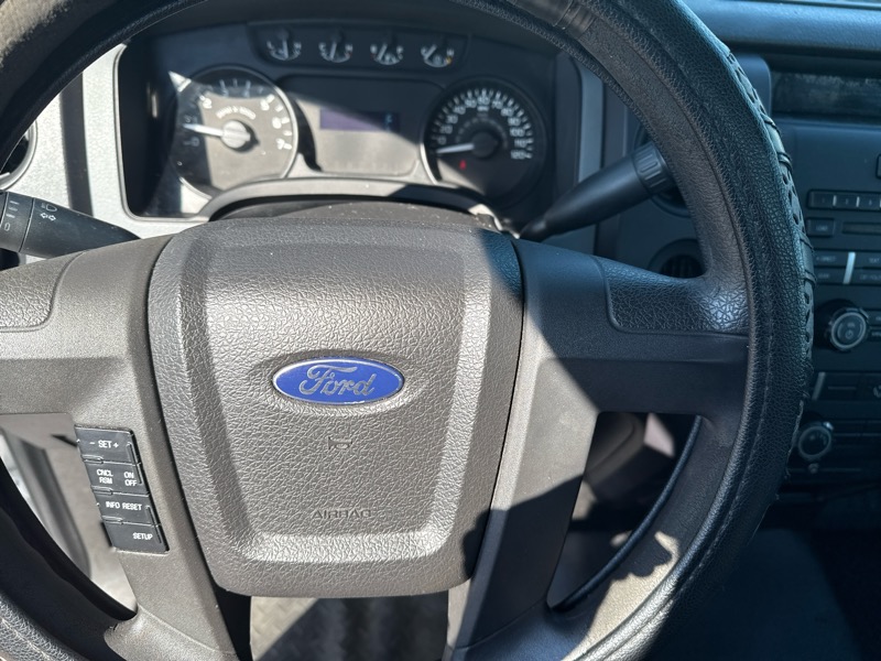 2012 Ford F-150 XL photo 14