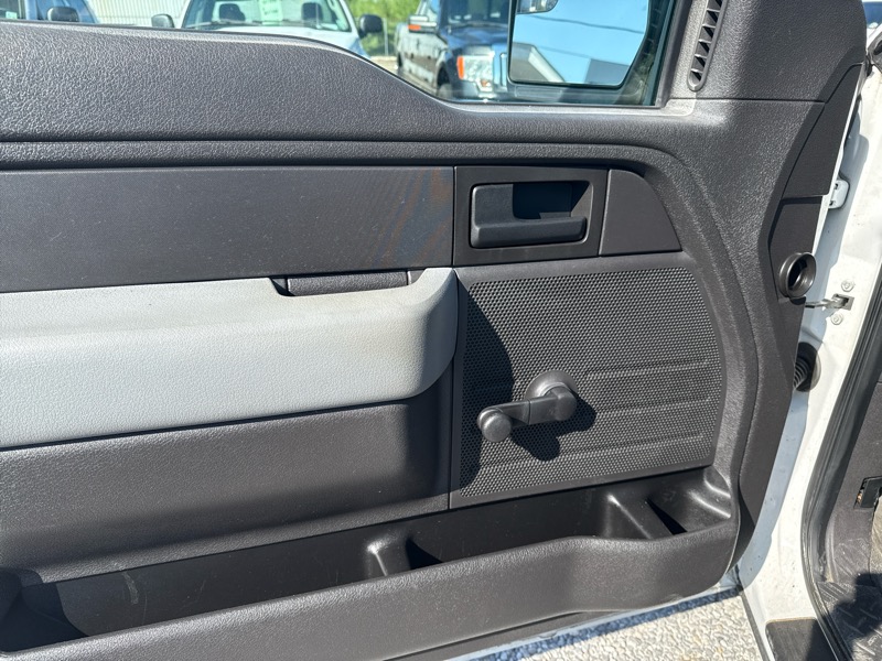 2012 Ford F-150 XL photo 15