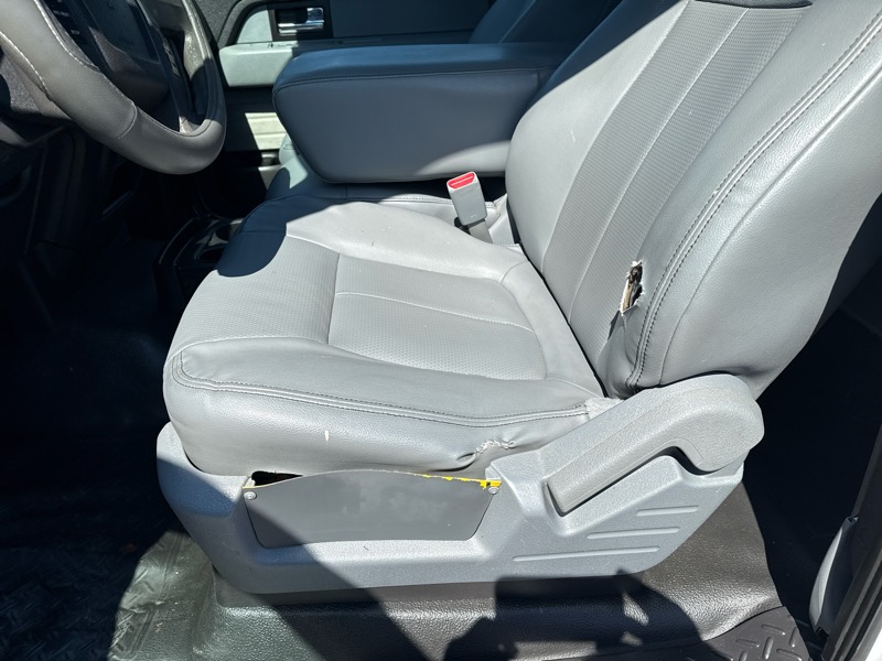 2014 Ford F-150 XL photo 8