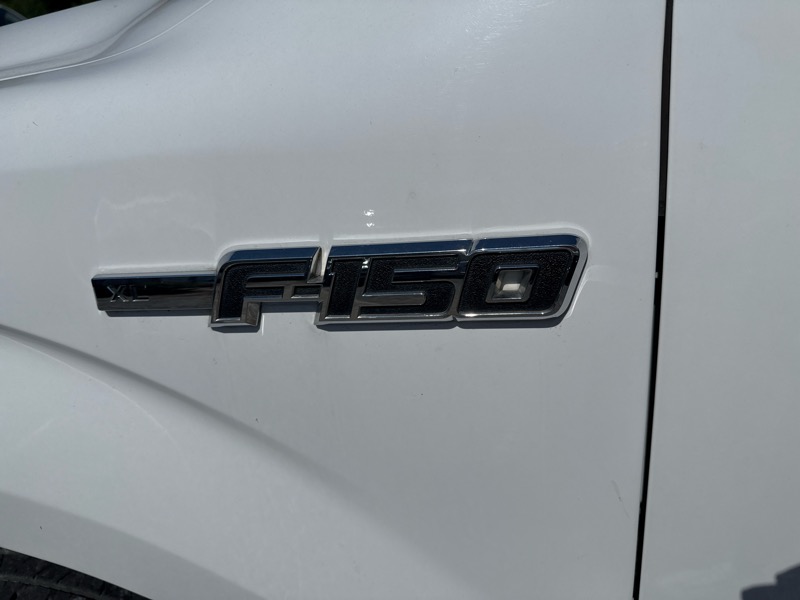 2014 Ford F-150 XL photo 17