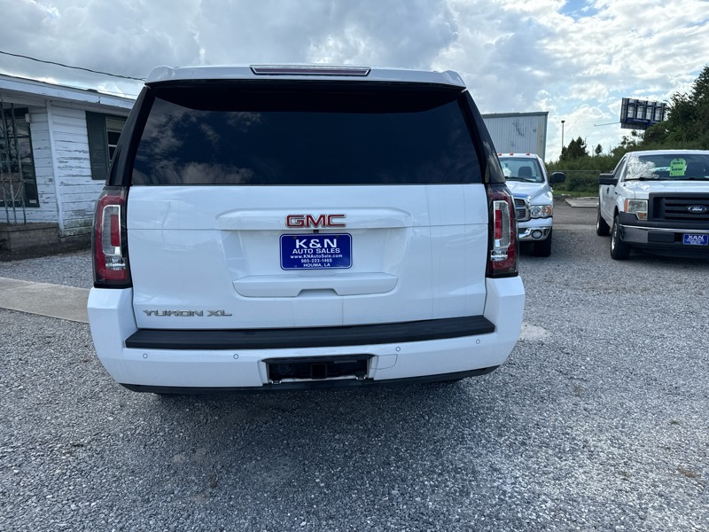 2015 Gmc Yukon XL SLE photo 2