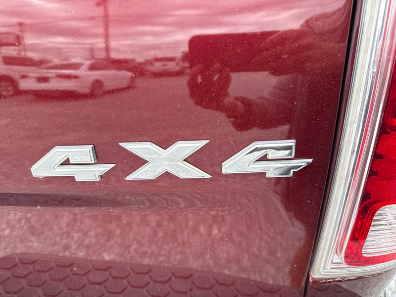 RAM 1500 Laramie Longhorn Edition Crew Cab SWB 2WD 2017 RAM 1500 Laramie Longhorn Edition Crew Cab SWB 2WD 2017