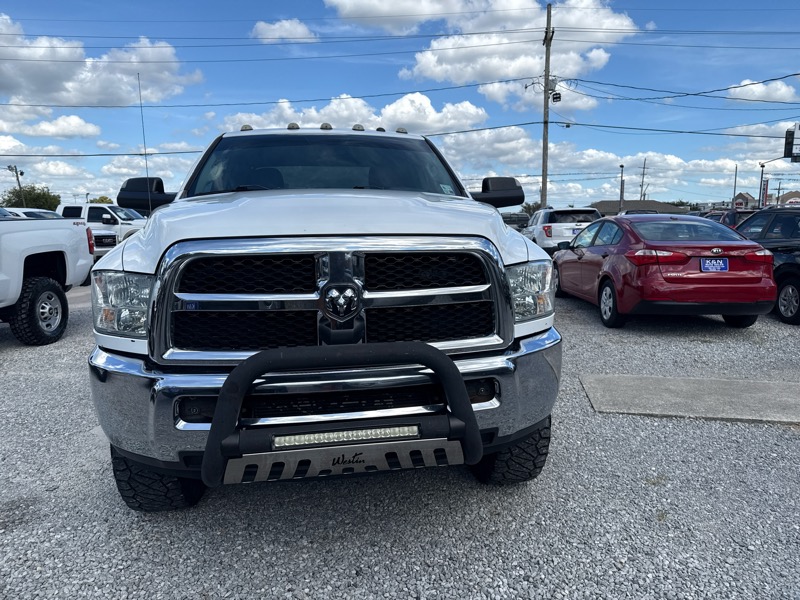 RAM 2500 Tradesman Crew Cab SWB 4WD 2018 RAM 2500 Tradesman Crew Cab SWB 4WD 2018