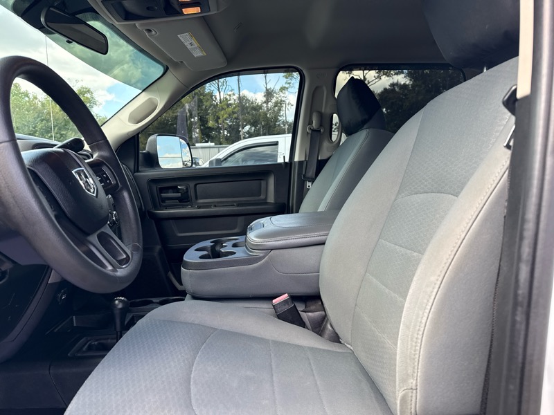 RAM 2500 Tradesman Crew Cab SWB 4WD 2018 RAM 2500 Tradesman Crew Cab SWB 4WD 2018