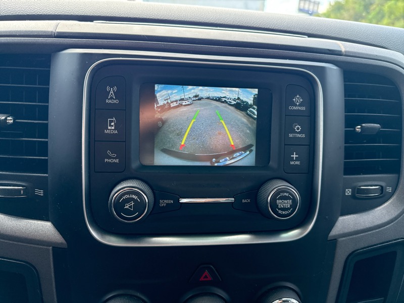 RAM 2500 Tradesman Crew Cab SWB 4WD 2018 RAM 2500 Tradesman Crew Cab SWB 4WD 2018