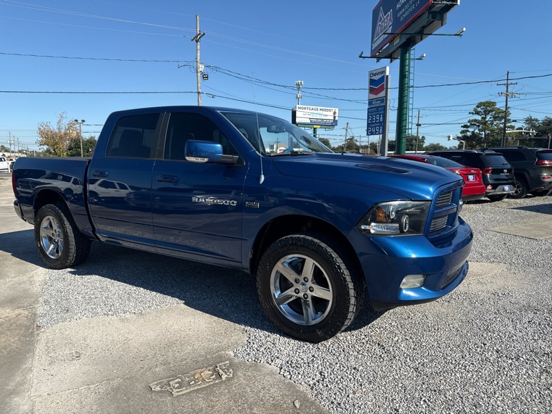 RAM 1500 Sport Crew Cab 4WD 2011 RAM 1500 Sport Crew Cab 4WD 2011