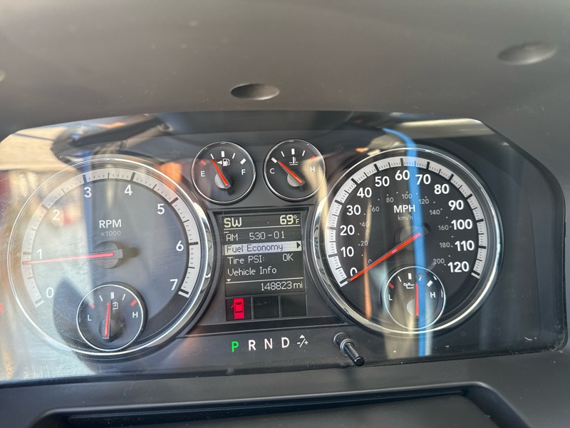 RAM 1500 Sport Crew Cab 4WD 2011 RAM 1500 Sport Crew Cab 4WD 2011