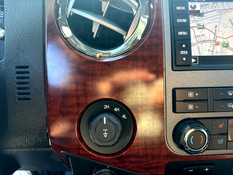 Ford F-250 SD King Ranch Crew Cab 4WD 2011