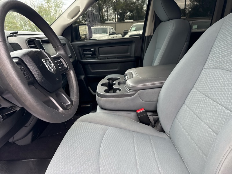 RAM 1500 Classic Tradesman Quad Cab 2WD 2019