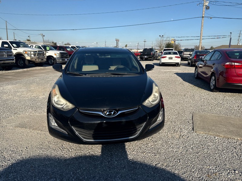 Hyundai Elantra SE 6AT 2016