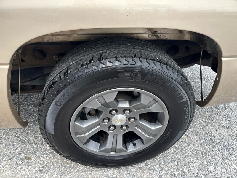 Chevrolet Silverado 1500 LS Ext. Cab 2WD 2004