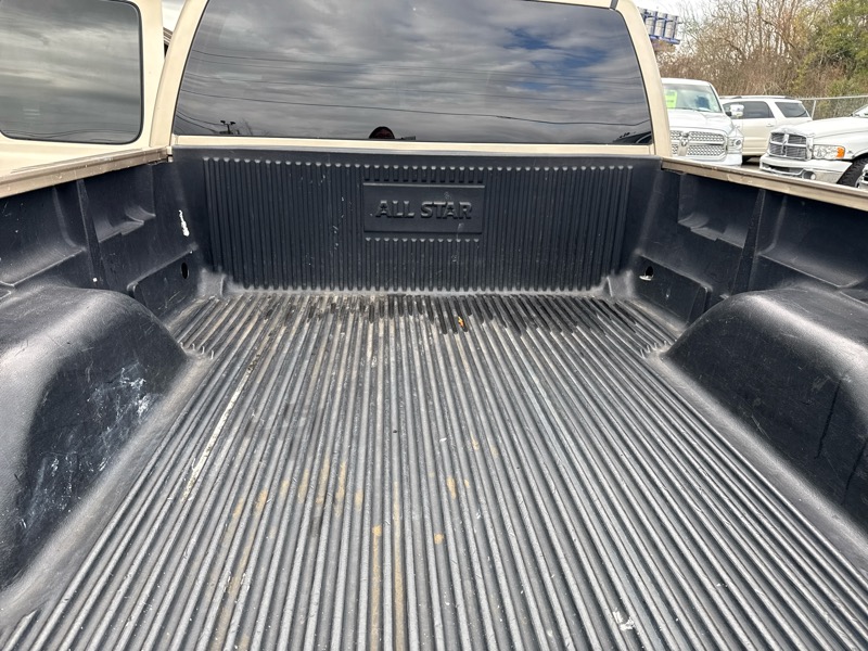 Chevrolet Silverado 1500 LS Ext. Cab 2WD 2004