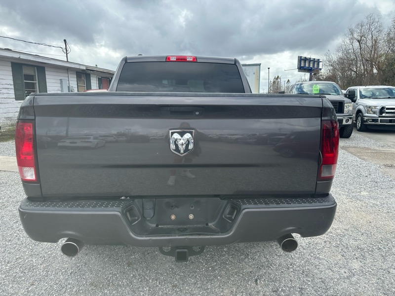 RAM 1500 Tradesman Crew Cab SWB 2WD 2015