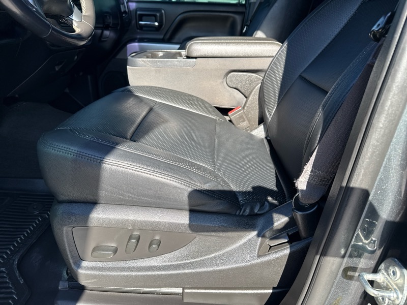 Chevrolet Silverado 1500 LT Crew Cab 2WD 2017