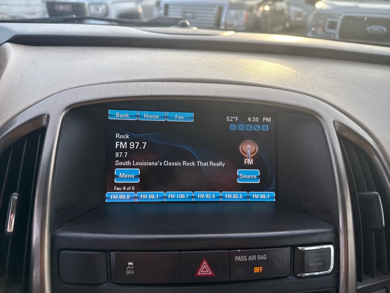 Buick Verano Base 2013