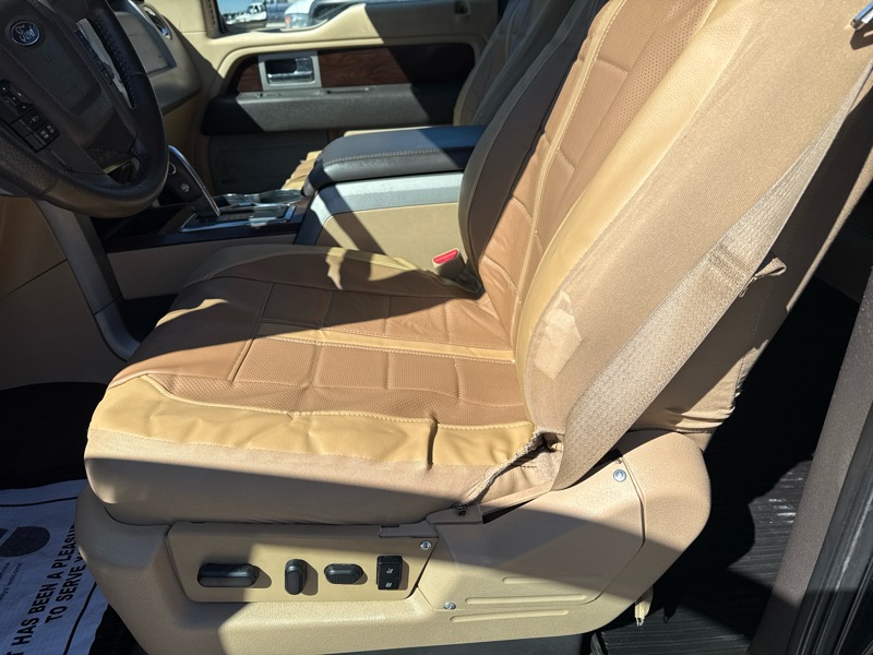 Ford F-150 Lariat SuperCrew 2WD 2012