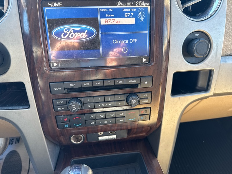 Ford F-150 Lariat SuperCrew 2WD 2012