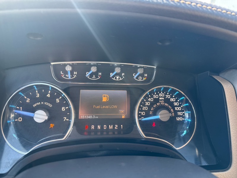 Ford F-150 Lariat SuperCrew 2WD 2012