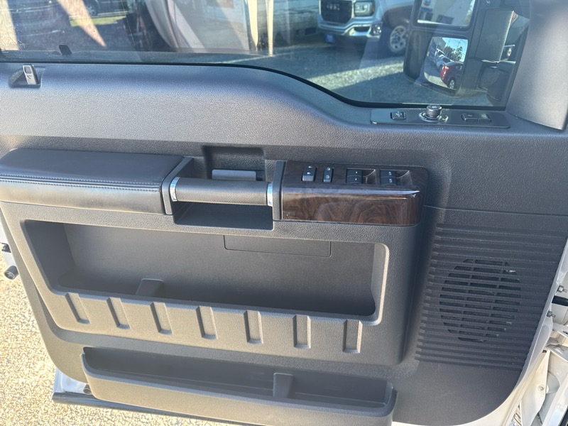 Ford F-250 SD Lariat Crew Cab 4WD 2016