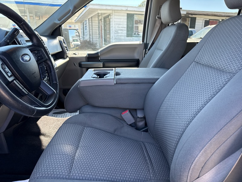 Ford F-150 XLT 2WD SuperCrew 5.5' Box 2016