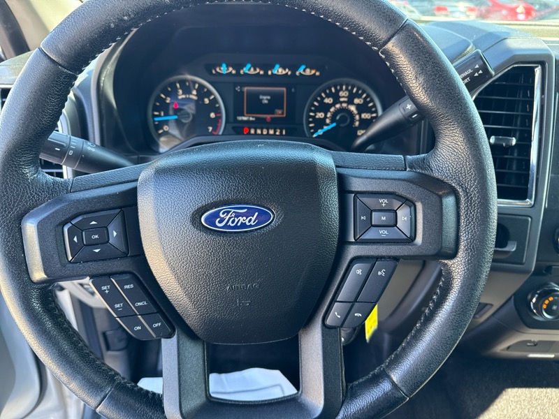 Ford F-150 XLT 2WD SuperCrew 5.5' Box 2016