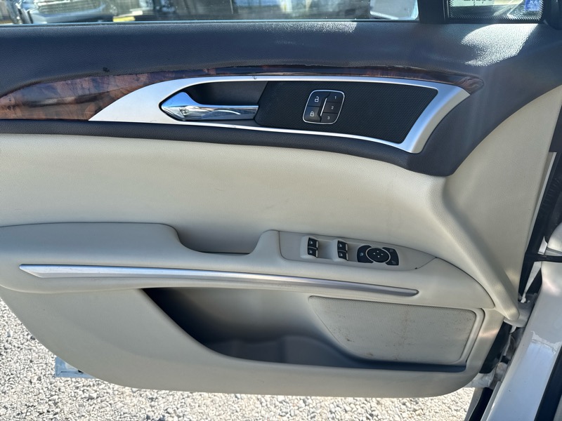 Lincoln MKZ FWD 2013