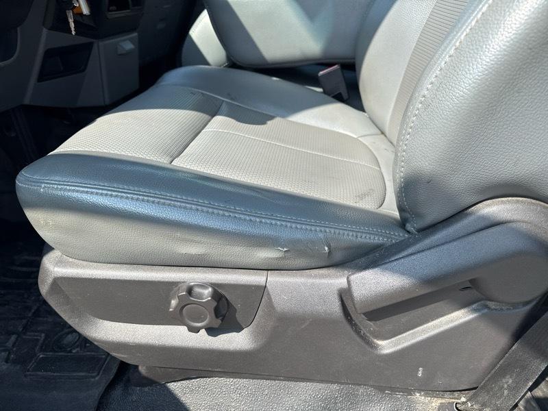 Ford F-250 SD XL Crew Cab LWB 2WD 2013