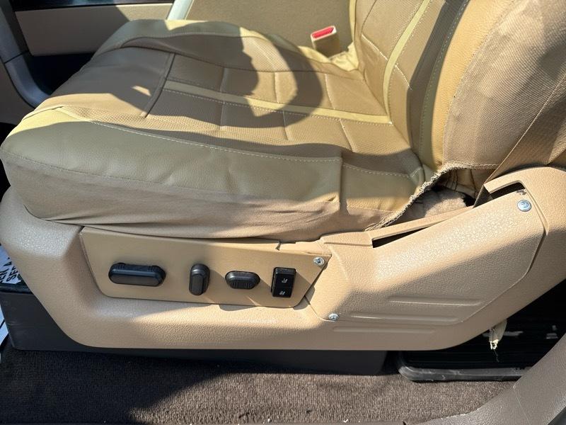 Ford F-150 Lariat SuperCrew 2WD 2012