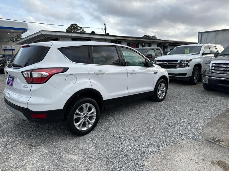 Ford Escape SE FWD 2017