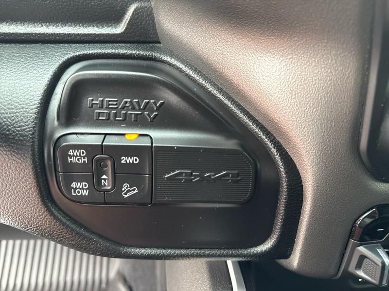 RAM 2500 Big Horn Crew Cab 4WD 2020