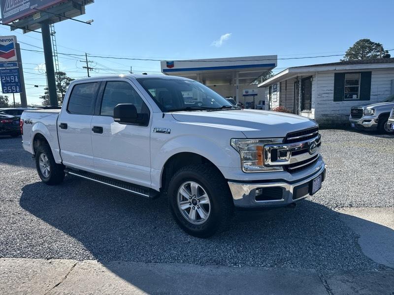 Ford F-150 XLT SuperCrew 4WD 2018